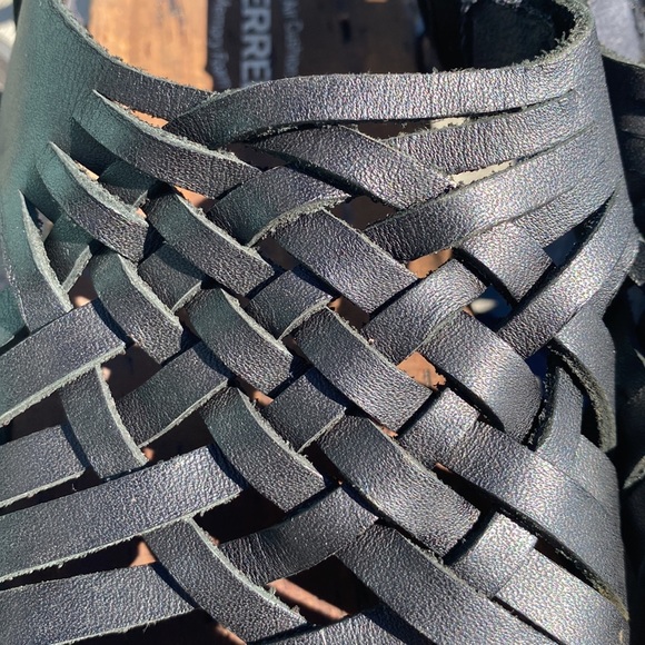 Merrell Woven Leather Sandals - Picture 5 of 5